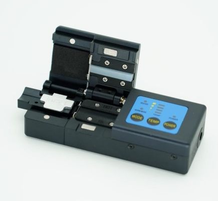 Dénudeur thermique automatique de gaine pour fibres simples et en ruban avec une force de dénudage réduite de 80 %