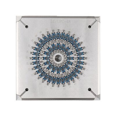 Fixtures de polissage en fibre optique PC LC à 48 ports avec acier inoxydable de haute résistance S136 et perte d'insertion ≤ 0,20 dB