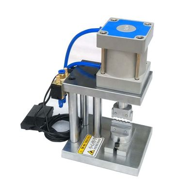 Machine de décapage de connecteur de câble à fibre optique à haute précision sous pression d'air avec force de décapage de 2,0 T et construction en métal