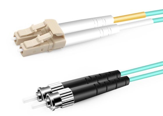 le St optique 2m à plusieurs modes de fonctionnement de fibre de duplex de 2.0mm à la correction de LC attachent la basse perte par insertion OM3